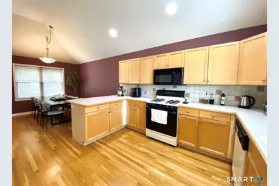 11 Trout Brook Circle #11, Newtown, CT 06470 - Photo 19