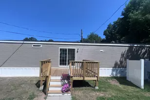 11 School Ground Rd, Branford, CT 06405 - Photo 7