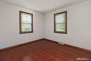 53 Raycroft St, Milford, CT 06461 - Photo 15