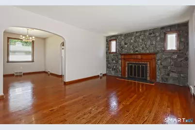 53 Raycroft Street, Milford, CT 06461 - Photo 7