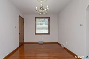 53 Raycroft St, Milford, CT 06461 - Photo 25