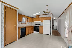 4 Maple Rd, Southington, CT 06489 - Photo 9