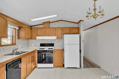 4 Maple Road, Southington, CT 06489 - Photo 11