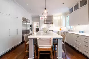 23 Wyckham Hill Ln, Greenwich, CT 06831 - Photo 9