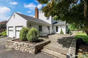 21 White Pine Dr, Brookfield, CT 06804 - Photo 3