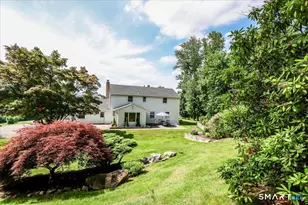 21 White Pine Dr, Brookfield, CT 06804 - Photo 5