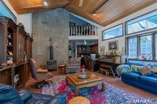 82 Taunton Hill Rd, Newtown, CT 06470 - Photo 17