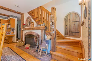 82 Taunton Hill Rd, Newtown, CT 06470 - Photo 23