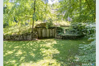 82 Taunton Hill Road, Newtown, CT 06470 - Photo 5