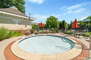 86 Park Pl Cir, West Hartford, CT 06110 - Photo 31