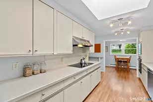 16 E Maxwell Dr, West Hartford, CT 06107 - Photo 21