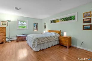 16 E Maxwell Dr, West Hartford, CT 06107 - Photo 33