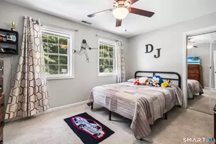 187 Cariati Blvd, Meriden, CT 06451 - Photo 17