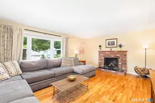 164 Tanglewood Dr, Hamden, CT 06514 - Photo 5