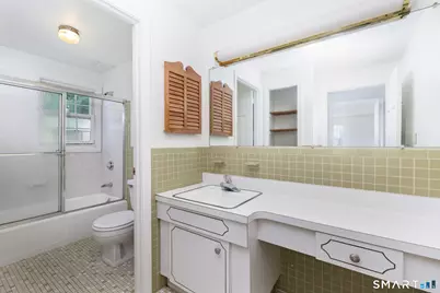 1186 Middle Turnpike West #B2, Manchester, CT 06040 - Photo 23