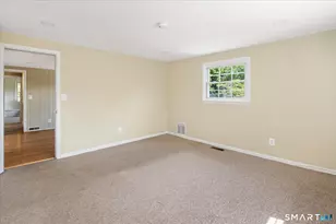 6 Minivale Rd, Stamford, CT 06907 - Photo 5