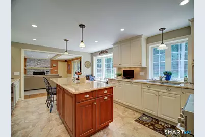 19 East Ridge Court, Cheshire, CT 06410 - Photo 9