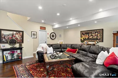 28 Woodcrest Lane #28, Danbury, CT 06810 - Photo 23