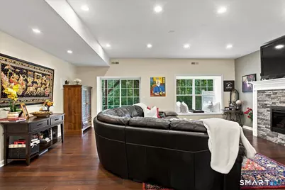 28 Woodcrest Lane #28, Danbury, CT 06810 - Photo 23
