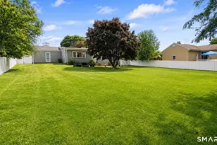 150 Old Town Dr, Stratford, CT 06614 - Photo 3