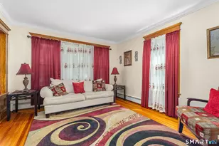 137 Fairlawn Ave, Waterbury, CT 06705 - Photo 13
