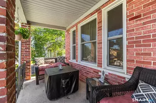 137 Fairlawn Ave, Waterbury, CT 06705 - Photo 31