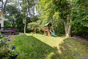 64 Shepard Rd, West Hartford, CT 06110 - Photo 37