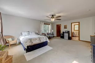 64 Shepard Rd, West Hartford, CT 06110 - Photo 23