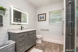 541 George Washington Rd, Enfield, CT 06082 - Photo 13