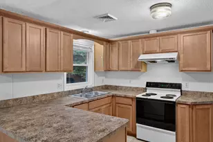 198 Spicer Hill Rd, Ledyard, CT 06339 - Photo 9