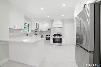 210 Colony Road, New Haven, CT 06511 - Photo 13