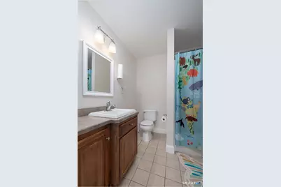 22 Crescent Street, West Hartford, CT 06119 - Photo 17