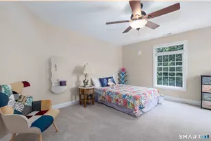 22 Crescent St, West Hartford, CT 06119 - Photo 13