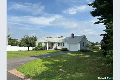 25 Medford Street, Glastonbury, CT 06033 - Photo 1