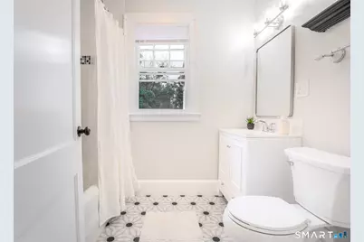 219 Jordan Lane #2nd Floor, Wethersfield, CT 06109 - Photo 19