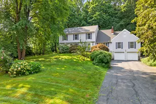 345 Payne Dr, Cheshire, CT 06410 - Photo 3