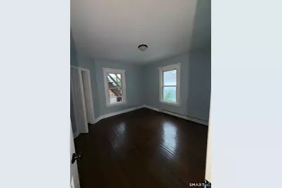 16 Charron Street, Bridgeport, CT 06606 - Photo 9