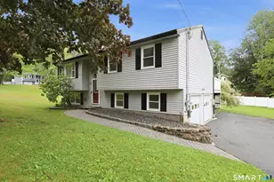 24 Zappula Dr, Torrington, CT 06790 - Photo 3