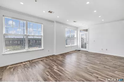 850 East Main Street #403, Stamford, CT 06902 - Photo 17
