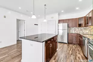 850 E Main St, Stamford, CT 06902 - Photo 23