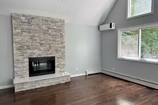 59 Hoadley Creek Cir, Guilford, CT 06437 - Photo 3