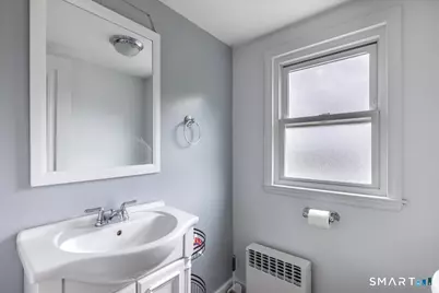 35 Cove Street, West Haven, CT 06516 - Photo 19