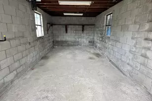 370 High St, Torrington, CT 06790 - Photo 5