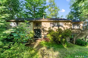 208 E Hyerdale Dr, Goshen, CT 06756 - Photo 3
