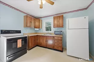 8 Mill Cove Rd, Ledyard, CT 06335 - Photo 25