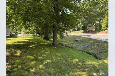 18 Valentine Street, Waterbury, CT 06708 - Photo 15