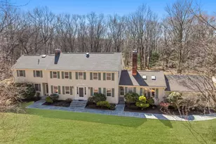 11 Highview Dr, Woodbridge, CT 06525 - Photo 1
