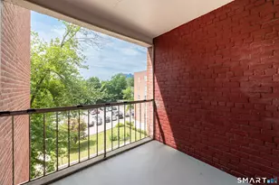54 W North St, Stamford, CT 06905 - Photo 23
