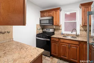 54 W North St, Stamford, CT 06905 - Photo 11