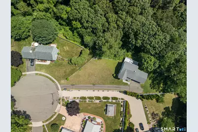 86 Beth Ann Circle, Meriden, CT 06450 - Photo 21